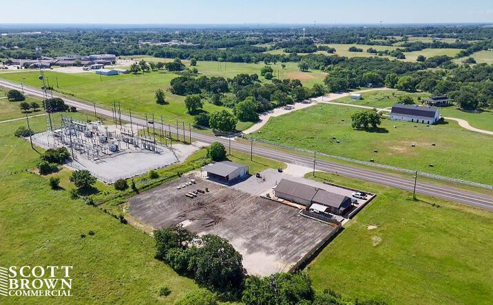Pictures of Special Purpose, Mixed Use, Office property located at 1212 W SHERMAN DR, AUBREY, TX 76227-3632 for sales - image #1