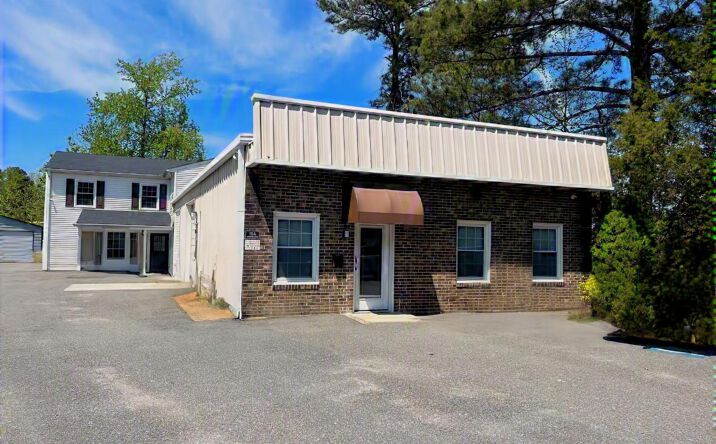 Pictures of Industrial, Mixed Use property located at 104 INDUSTRY DR, YORKTOWN, VA 23693-3521 for sales - image #1