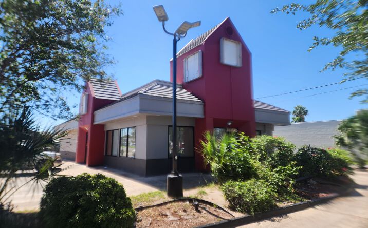 Pictures of Retail property located at 909 East Pecan Boulevard, McAllen, TX 78501 for sales - image #1
