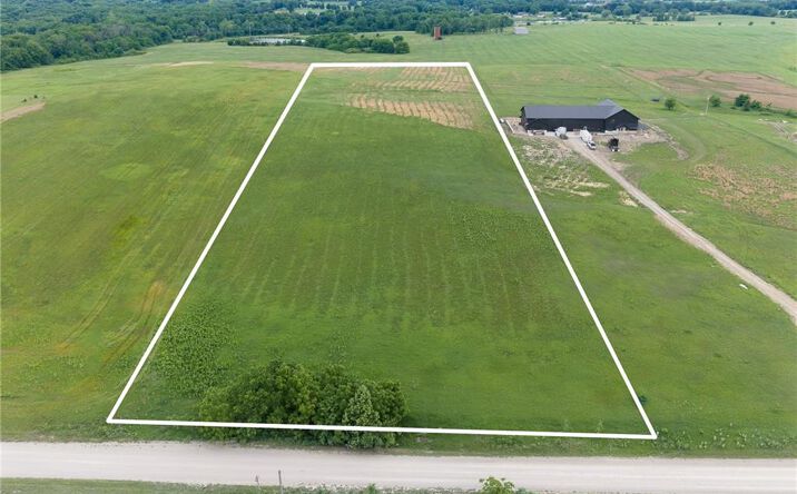 Pictures of Land, Special Purpose, Multifamily property located at Lot 6 Mitchell Road, Tonganoxie, KS 66086 for sales - image #1