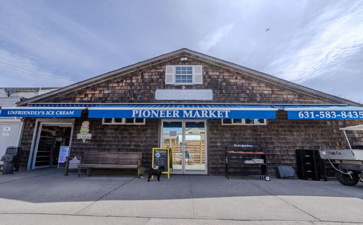 Pictures of Business for Sale, Retail property located at 21 Broadway, Fair Harbor, NY 11706 for sales - image #1