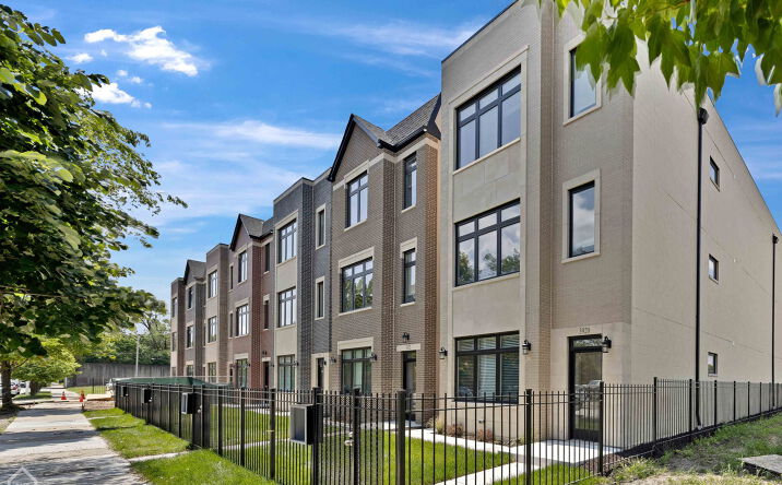 Pictures of Multifamily property located at 3920-34 S Calumet Avenue, Chicago, IL 60653 for sales - image #1