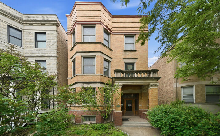 1341 W Eddy Street, Chicago