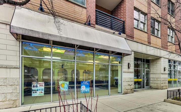 Pictures of Multifamily, Retail property located at 871 N Larrabee Street, Chicago, IL 60610 for sales - image #1