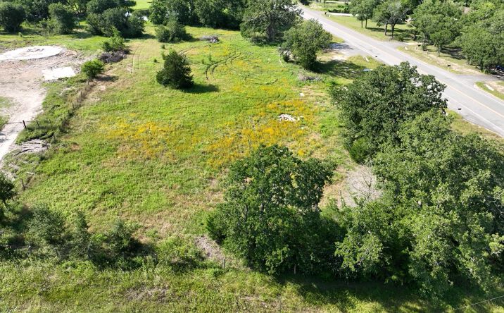 Pictures of Land property located at 5320 Straub Road, College Station, TX 77845 for sales - image #1