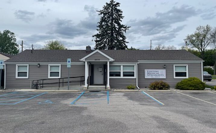 Pictures of Retail, Office property located at 2230 West Laskey Road, Toledo, OH 43613 for sales - image #1