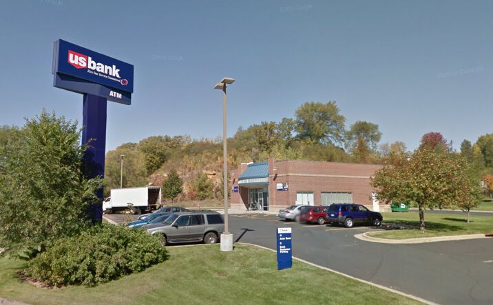 Pictures of Retail property located at 3376 NORTHERN VLY PL NE, ROCHESTER, MN 55906 for sales - image #1