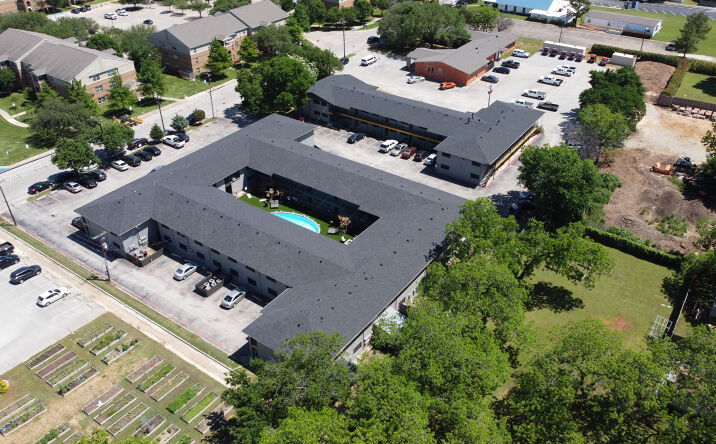 Pictures of Multifamily property located at 412 SUMMIT AVE, ARLINGTON, TX 76013 for sales - image #1