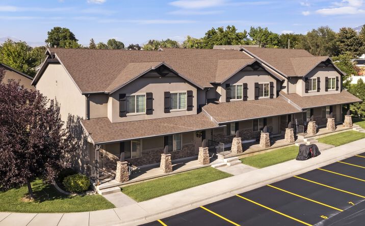 Pictures of Retail, Multifamily property located at 5515 South 2500 West, Roy, UT 84067 for sales - image #1
