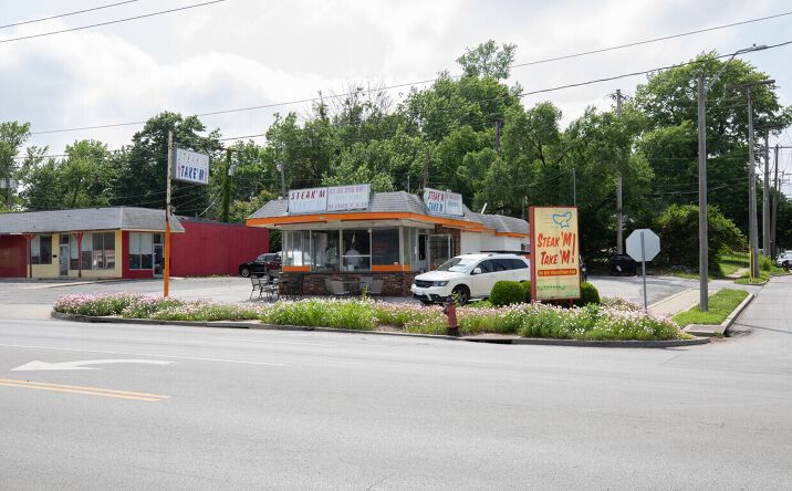 Pictures of Retail property located at 7702 Troost Avenue, KCMO, MO 64131 for sales - image #1