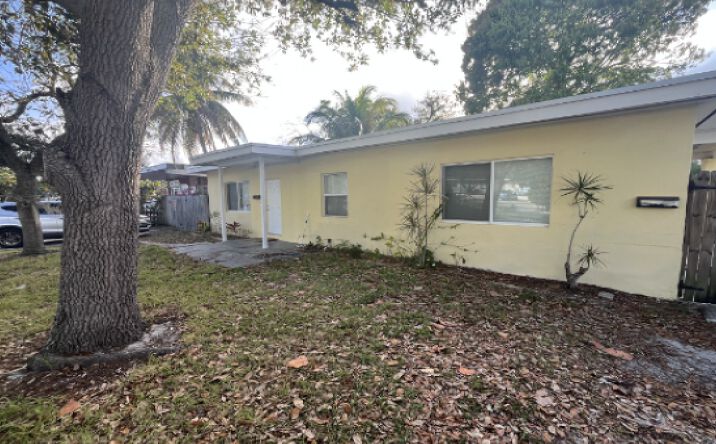 Pictures of Multifamily, Mixed Use property located at 211 N A ST, LAKE WORTH, FL 33460 for sales - image #1
