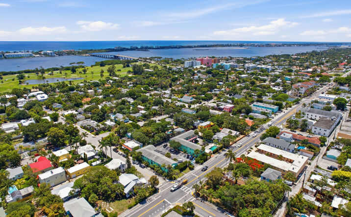 Pictures of Hospitality property located at 320 North Federal Highway, Lake Worth Beach, FL 33460 for sales - image #1