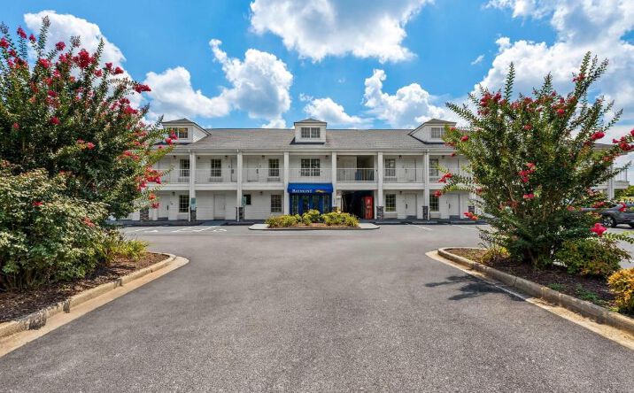 Pictures of Hospitality property located at 164 JAMESON INN DR, FOREST CITY, NC 28043-7694 for sales - image #1