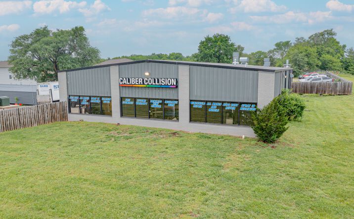 Pictures of Retail, Industrial property located at 109 Rocky Lane, Willard, MO 65781 for sales - image #1