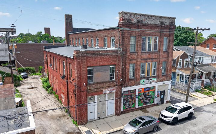 Pictures of Retail, Multifamily, Mixed Use property located at 22 North State Street, York, PA 17403 for sales - image #1