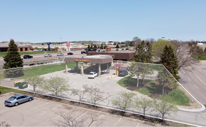 Pictures of Retail property located at 925 COUNTY RD 42 W, BURNSVILLE, MN 55306 for sales - image #1