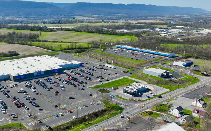 Pictures of Retail property located at 10180 US HWY 522 S, LEWISTOWN, PA 17044-8938 for sales - image #1