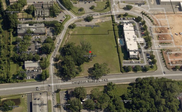 Pictures of Retail, Office, Land property located at 7000 Plantation Road, Pensacola, FL 32504 for sales - image #1