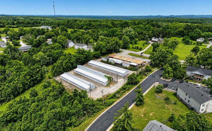 Pictures of Self Storage property located at 6992 Missouri 76, Kirbyville, MO 65679, 10409 State Highway 76, Forsyth, MO 65653, State Highway 76, Forsyth, MO 65679 for sales - image #1