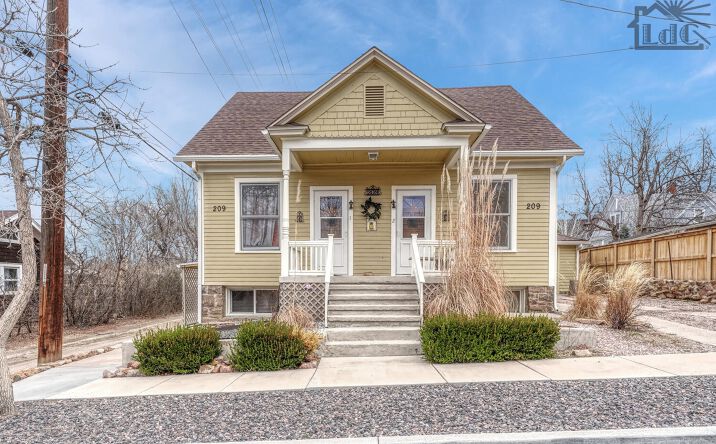 Pictures of Multifamily property located at 209 North Arcadia Street, Colorado Springs, CO 80903 for sales - image #1