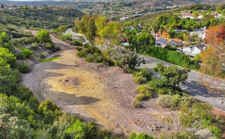 Pictures of Land property located at 6515 El Fuerte, Carlsbad, CA 92009 for sales - image #1