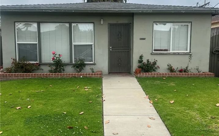 Pictures of Multifamily property located at 3715 W 111th Place, Inglewood, CA 90303 for sales - image #1