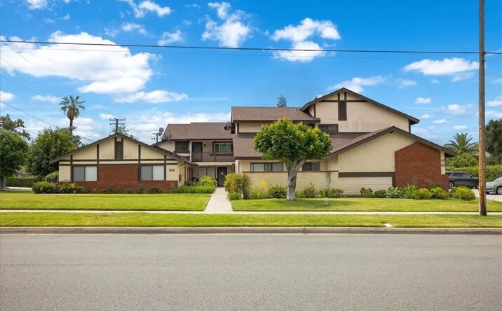 Pictures of Multifamily property located at 424 E Ada Avenue, Glendora, CA 91741 for sales - image #1