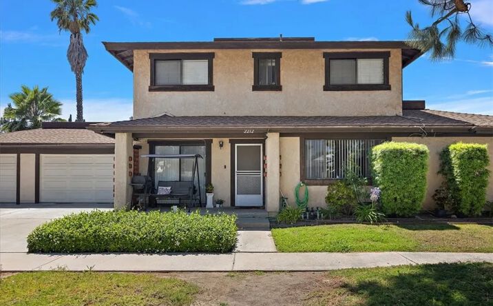 Pictures of Multifamily property located at 2210 E Buffalo, Santa Ana, CA 92705 for sales - image #1