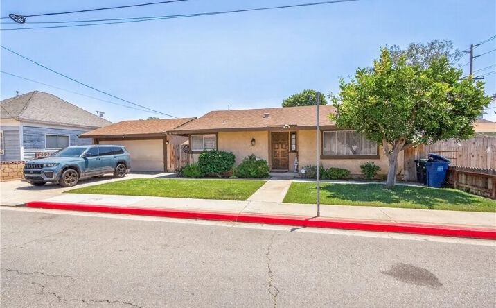 Pictures of Multifamily property located at 11742 Hewes, Orange, CA 92869 for sales - image #1