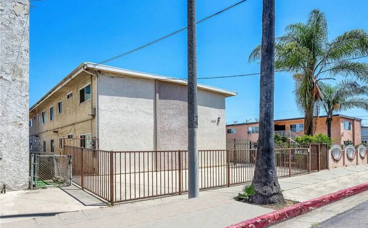 Pictures of Multifamily property located at 123 E I Street, Wilmington, CA 90744 for sales - image #1