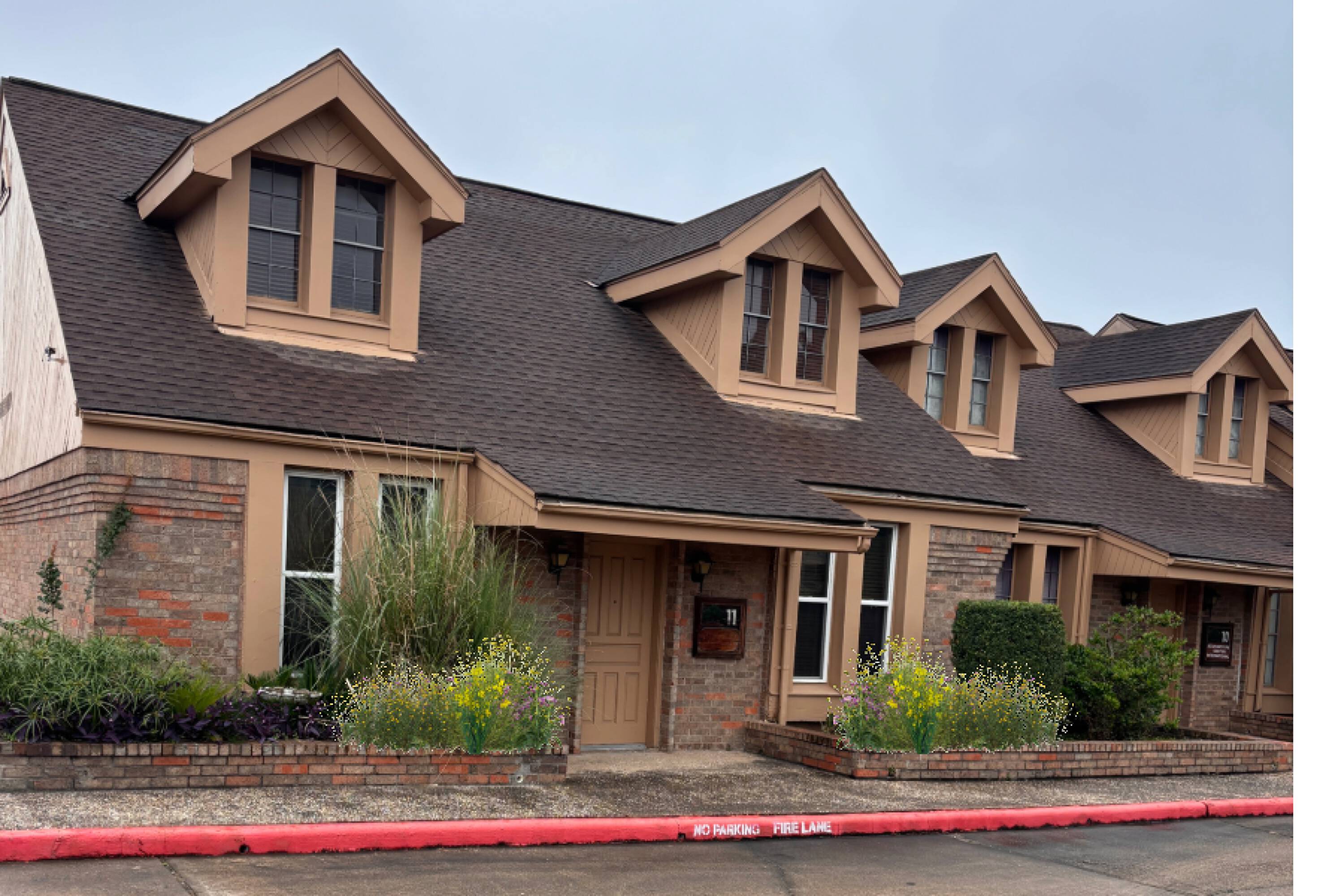 6910 Bellaire Blvd,Unit 11, Houston, TX 77074