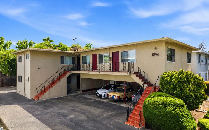 Pictures of Multifamily property located at 3061 David Avenue, San Jose, CA 95128 for sales - image #1