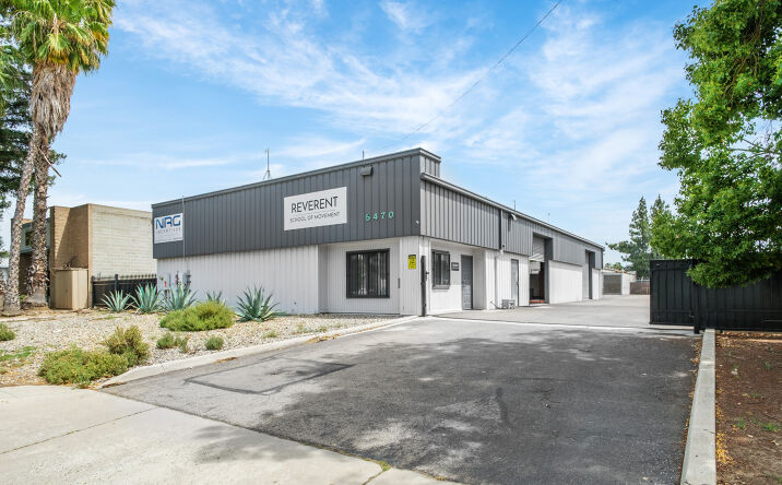 Pictures of Industrial property located at 5470 East Lamona Avenue, Fresno, CA 93727 for sales - image #1