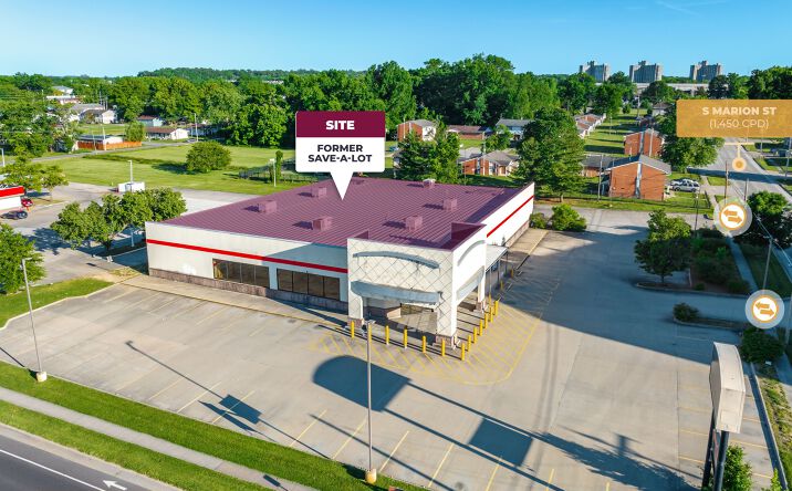 Pictures of Retail property located at 301 E Walnut St, Carbondale, IL 62901 for sales - image #1