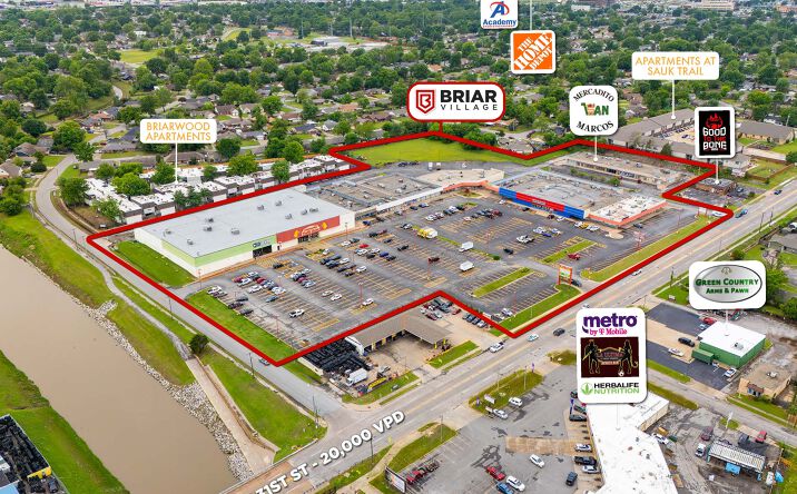 Pictures of Retail property located at 9140 E 31ST ST, TULSA, OK 74145-1738 for sales - image #1