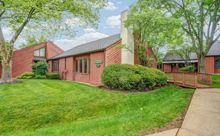 Pictures of Office, Hospitality, Special Purpose property located at 1220 Valley Forge Road, Phoenixville, PA 19460 for sales - image #1