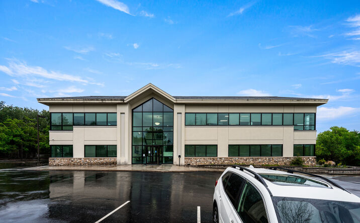 Pictures of Office, Special Purpose property located at 1645 West Chester Pike, West Chester, PA 19382 for sales - image #1