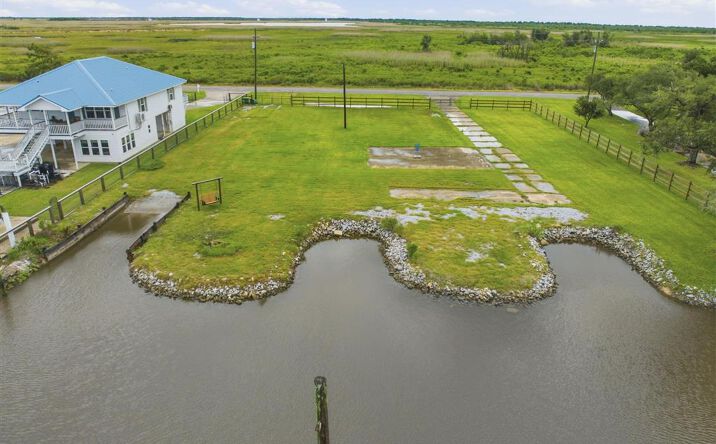 Pictures of Land property located at 9490 Big Lake Rd Road, Lake Charles, LA 70605 for sales - image #1