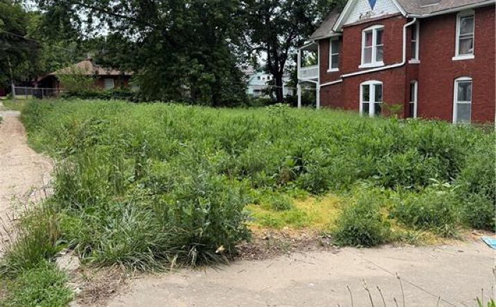 Pictures of Land, Multifamily property located at 3216 Smart Avenue, Kansas City, MO 64124 for sales - image #1