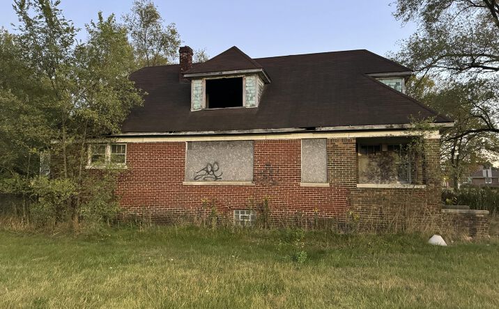 Pictures of Multifamily property located at 405 Bridge Street, Gary, IN 46404 for sales - image #1