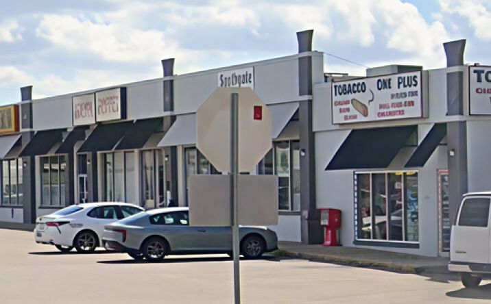 Pictures of Retail property located at 1221 Sandy Hollow Road, Rockford, IL 61109 for sales - image #1
