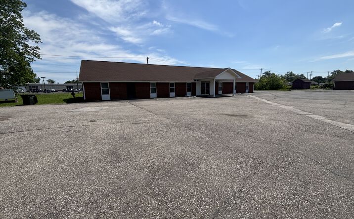Pictures of Special Purpose property located at 1544 Plank Road, Jeff, IN 47130 for sales - image #1