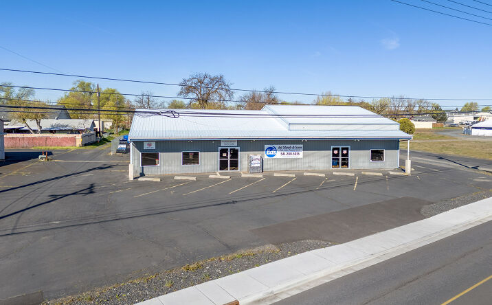 Pictures of Retail property located at 345 N 1st Pl, Hermiston, OR 97838 for sales - image #1