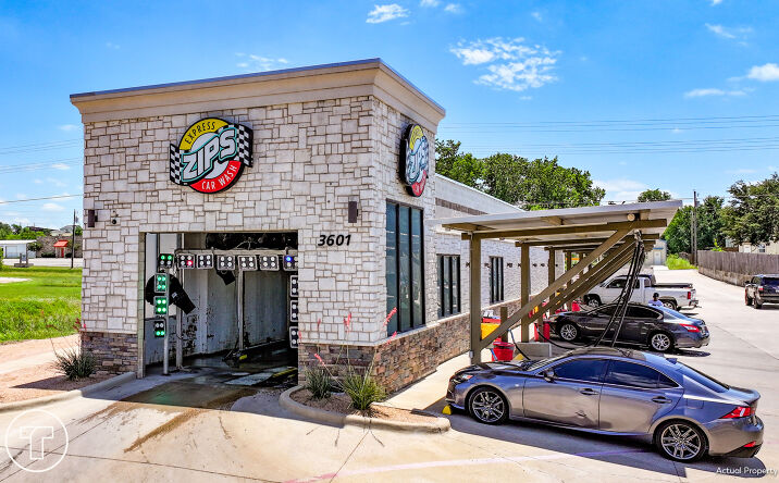 Pictures of Retail property located at 3601 East US Highway 377, Granbury, TX 76049 for sales - image #1