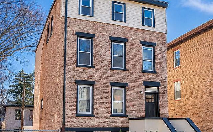 Pictures of Multifamily property located at 364 Liberty Street, Newburgh, NY 12550 for sales - image #1