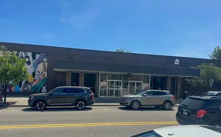 Pictures of Office property located at 125 S Michigan Ave, Big Rapids, MI 49307 for sales - image #1