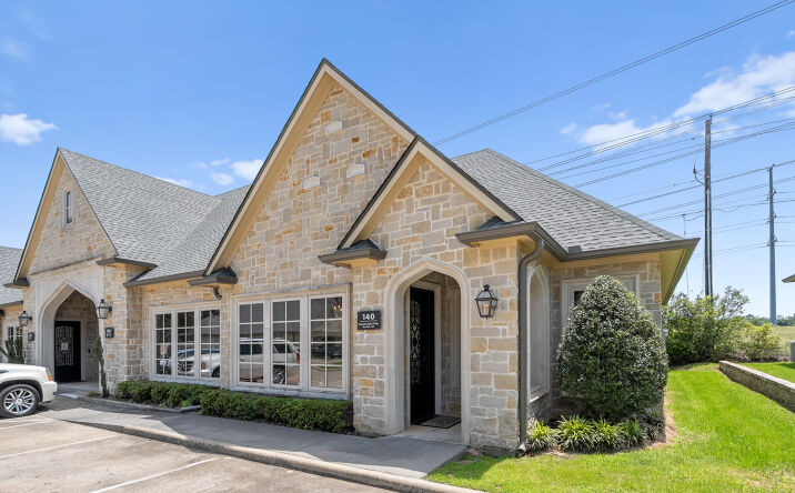 Pictures of Retail, Office property located at 6115 NEW COPELAND RD, TYLER, TX 75703-6341 for sales - image #1