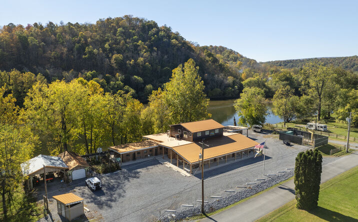 Pictures of Hospitality property located at 66 Front Dr, Mount Union, PA 17066 for sales - image #1