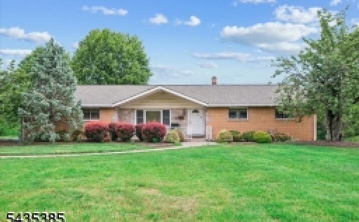 Pictures of Office property located at 3582 Us Highway 22, Readington Twp, NJ 08876-3438 for sales - image #1