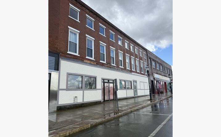 Pictures of Retail, Multifamily, Mixed Use property located at 327 - 333 Main Street, Calais, ME 04619 for sales - image #1
